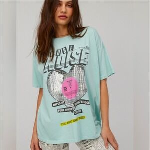 Daydreamer Pure Noise Graphic T-Shirt Womens Disco Heart‎ Icy Moon Mint Large
